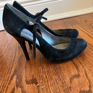 Guess Elegant platform Black Heels